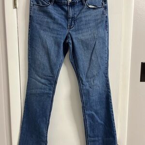 Old Navy Women's Boot Cut Jeans in Blue